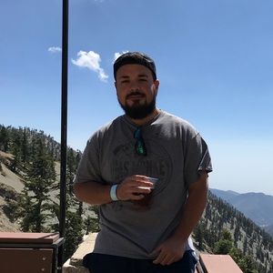 Meet your Posher, Carlos